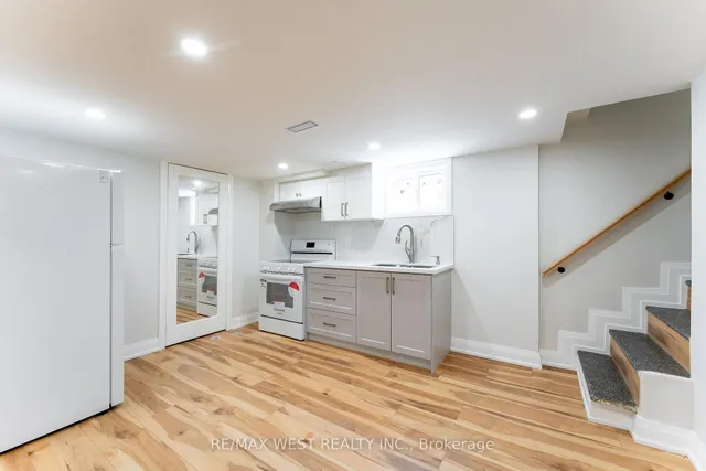 Additional image 35 of 1040 Kennedy Rd