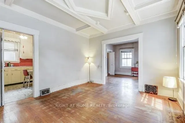 Additional image 11 of 182 Balmoral Ave