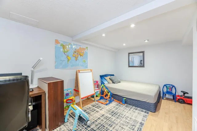 Additional image 35 of 30 Heslop Rd Unit 34