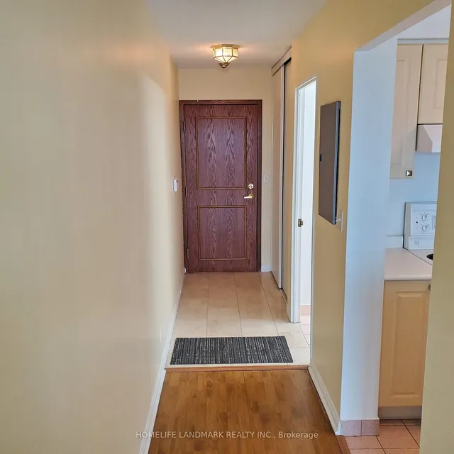 Additional image 5 of 8 Lee Centre Dr Unit 1115