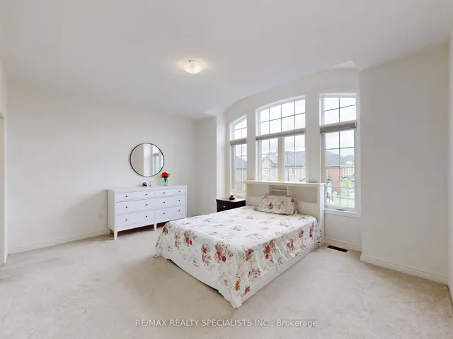 Additional image 36 of 48 Unwind Cres