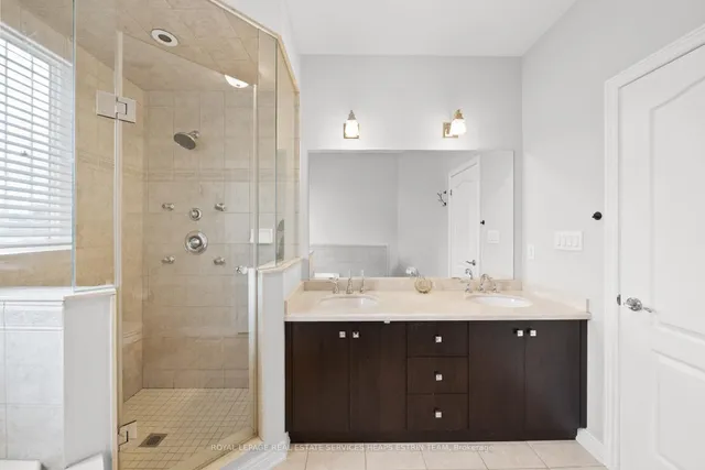 Additional image 23 of 15 Watt Ave