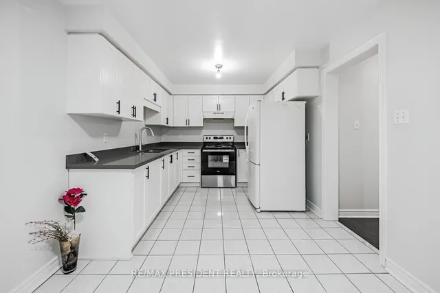 Additional image 13 of 125 Ural Circ