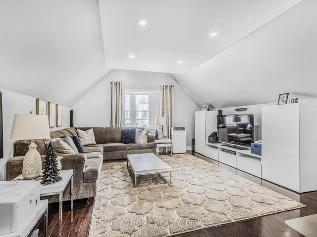 Additional image 26 of 64 Brock Ave