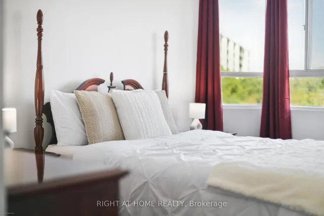 Additional image 19 of 4 Park Vista Unit 1109