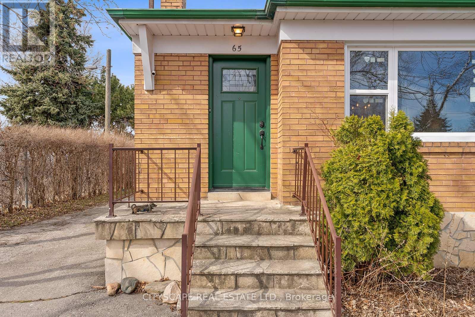 65 IVORWOOD CRESCENT|Toronto (Wexford-Maryvale), Ontario M1R2X6