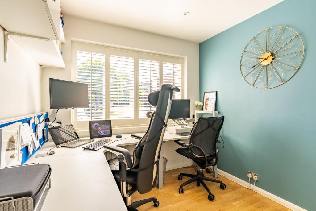 Additional image 10 of East Mount, Wheathampstead, St. Albans, Hertfordshire, AL4