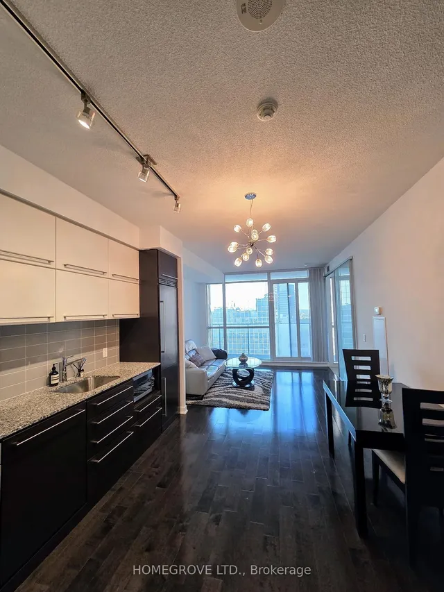 Additional image 4 of 770 Bay St Unit 2103