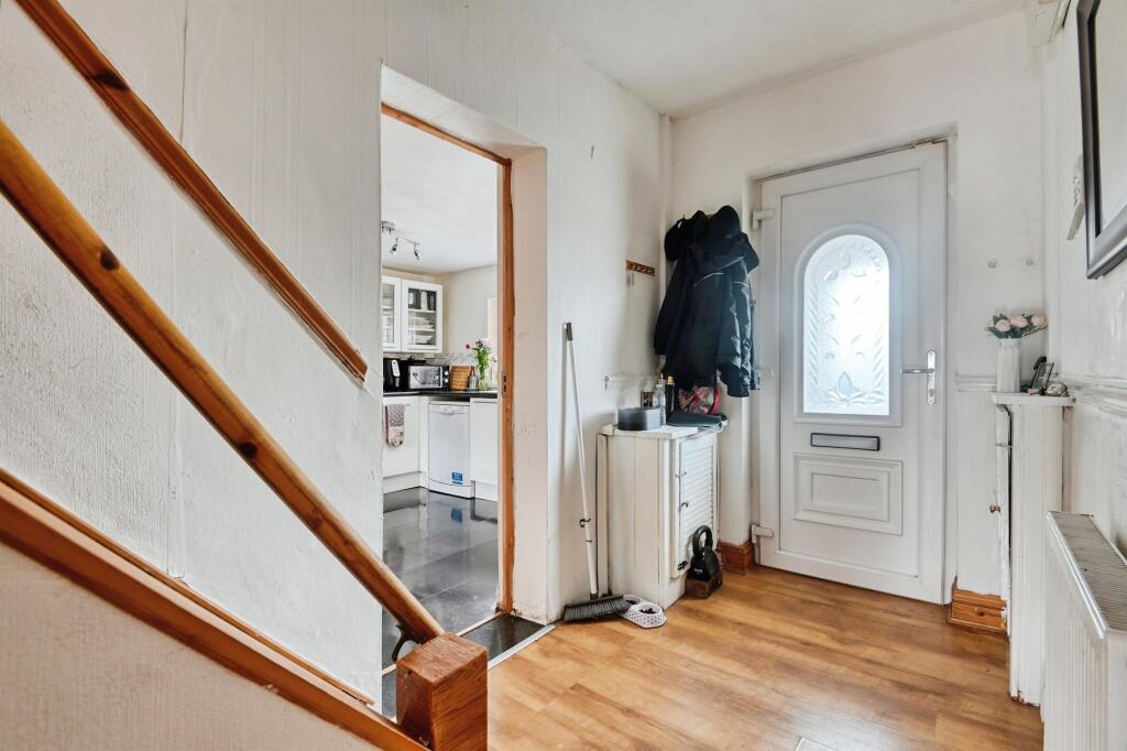 Additional image 19 of Bucklands End Lane, Birmingham