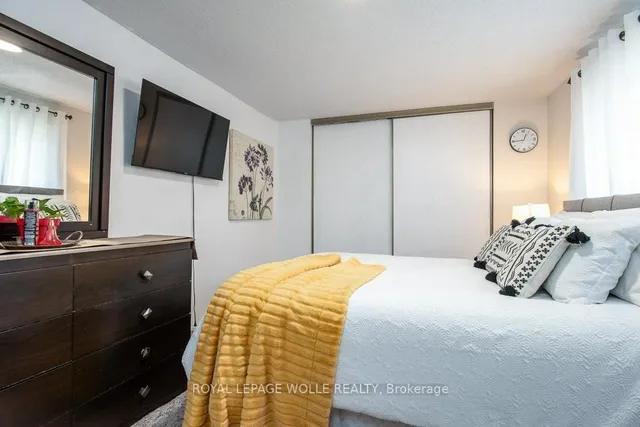 Additional image 35 of 634 Strasburg Rd Unit 3