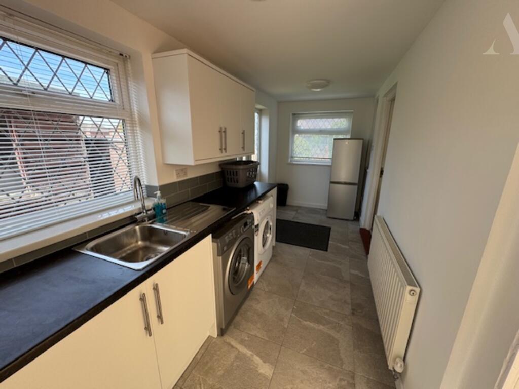 Additional image 8 of Bradford Road, Birmingham, West Midlands