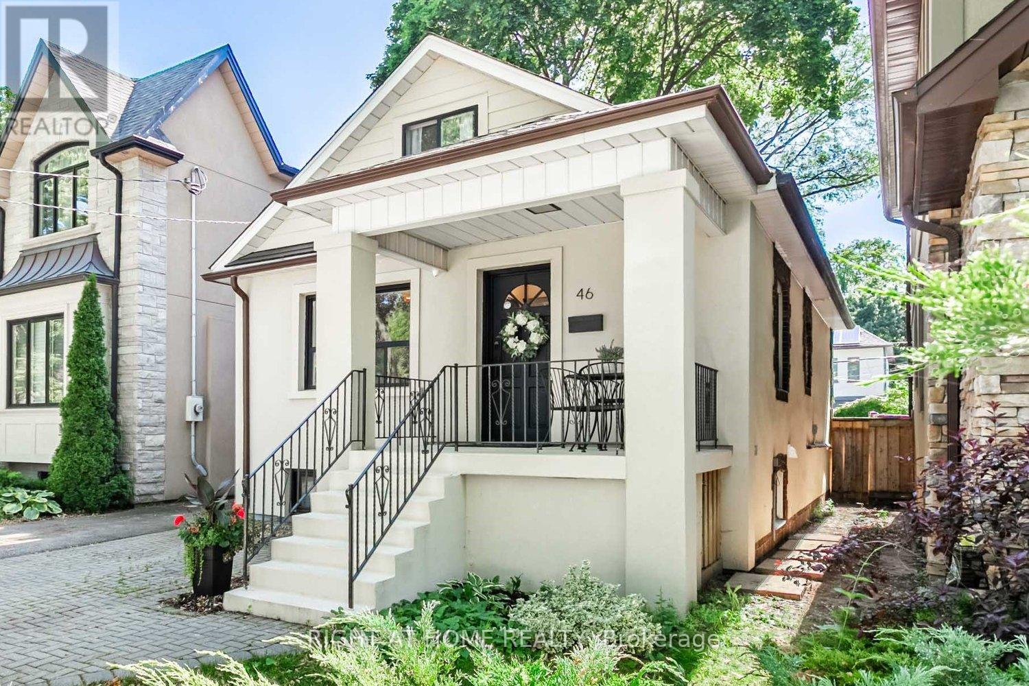 46 CLISSOLD ROAD|Toronto (Islington-City Centre West), Ontario M8Z4T5