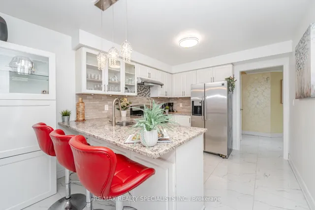 Additional image 11 of 33 Asterwind Cres