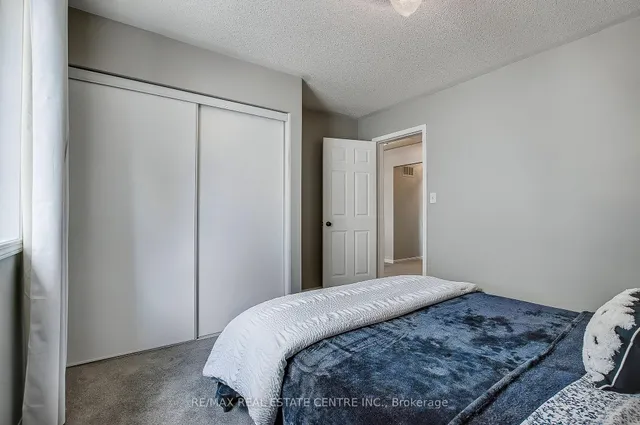 Additional image 23 of 969 Lancaster Blvd