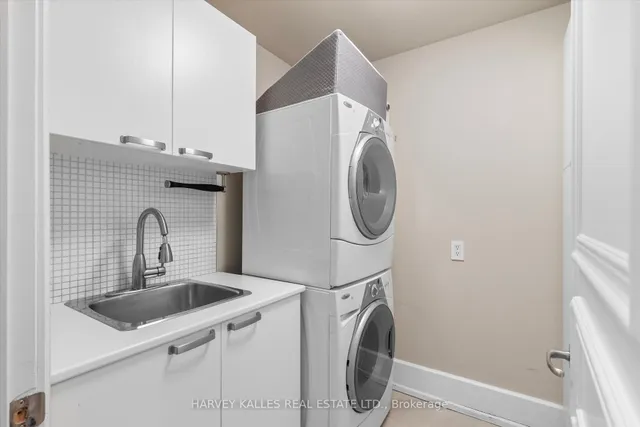 Additional image 32 of 662 Sheppard Ave Unit UPH4