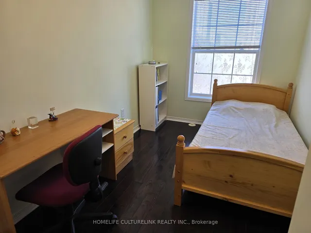 Additional image 21 of 813 Sandhurst Circ