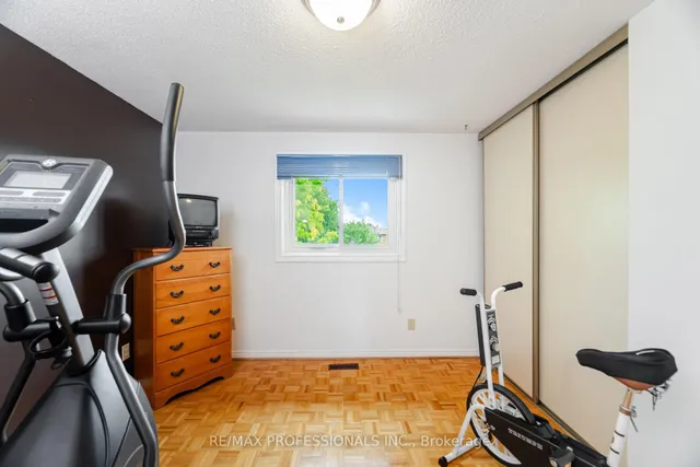 Additional image 30 of 29 Barr Cres