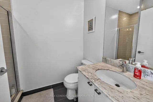 Additional image 15 of 51 East Liberty St Unit 2415