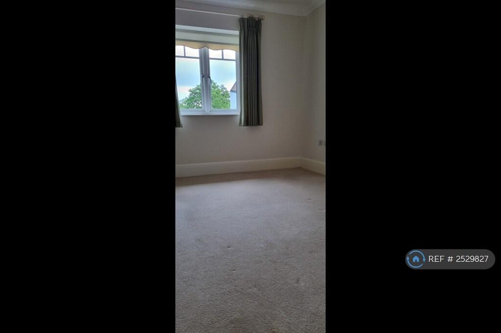 Additional image 9 of Bennets Lodge, Harpenden, AL5