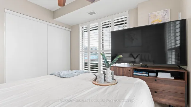 Additional image 30 of 70 Town Centre Crt Unit 405