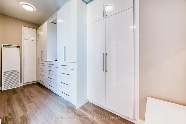 Additional image 27 of 220 George St Unit 1105