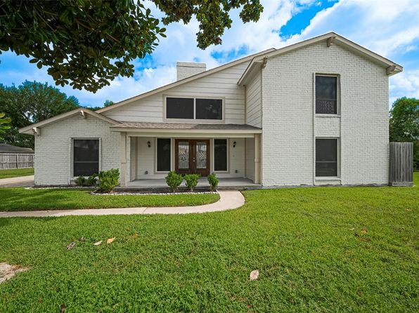 982 W Donovan St, Houston, TX 77091