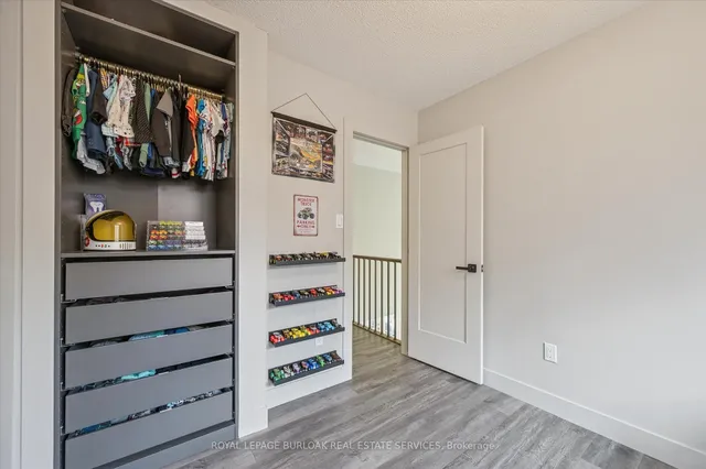 Additional image 36 of 38 Surrey Dr