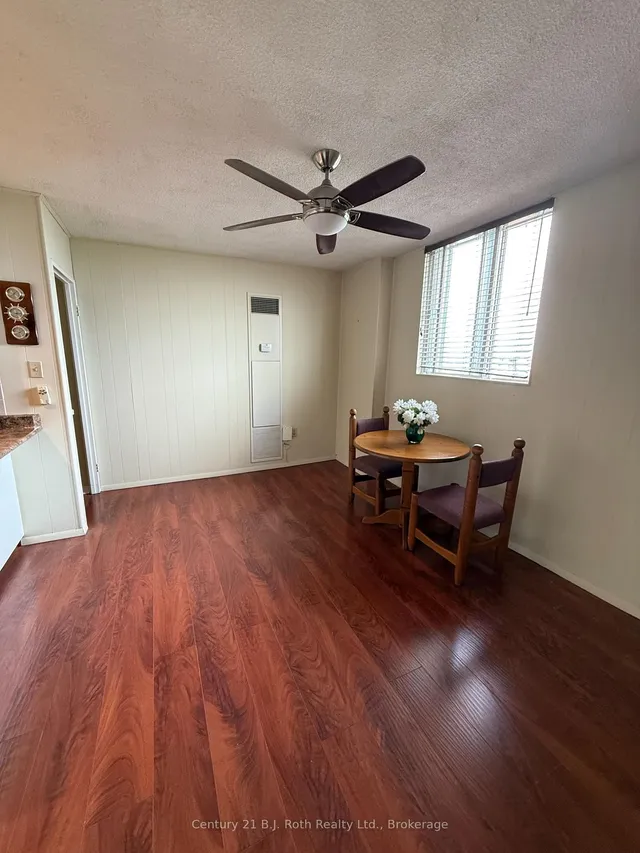 Additional image 10 of 820 Burnhamthorpe Rd Unit 2107