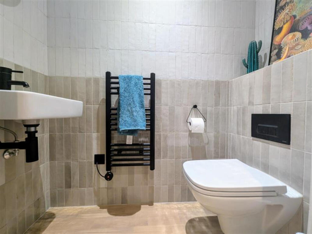 Additional image 20 of South Loop Square, Birmingham, B16 0