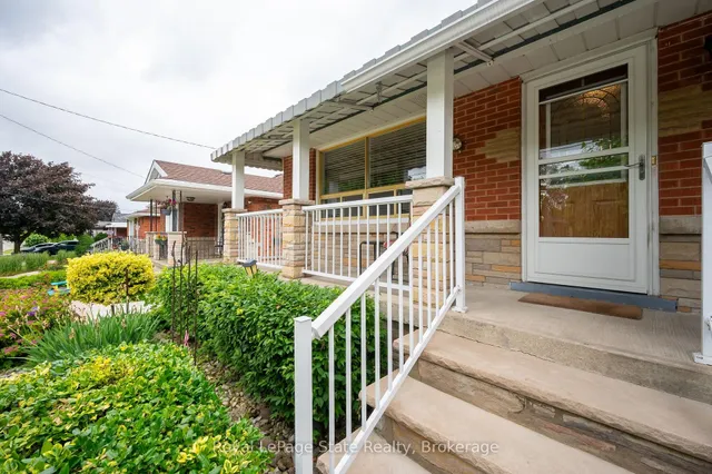 Additional image 5 of 327 East 42nd St