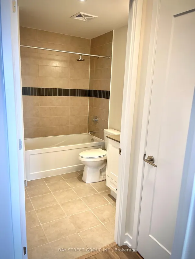 Additional image 26 of 99 John St Unit 2608