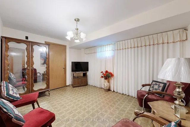 Additional image 32 of 24 Pendeen Ave