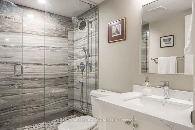 Additional image 27 of 33 Harbour Sq Unit 1605