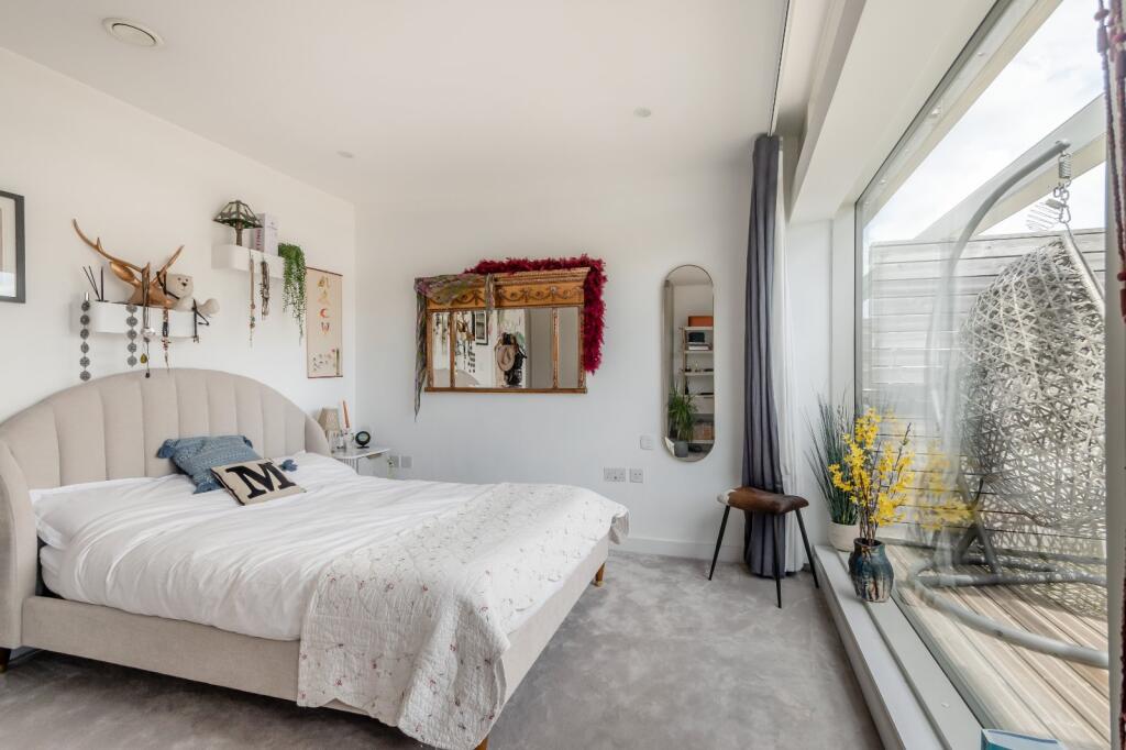 Additional image 26 of Gabriel Square, St. Albans, Hertfordshire