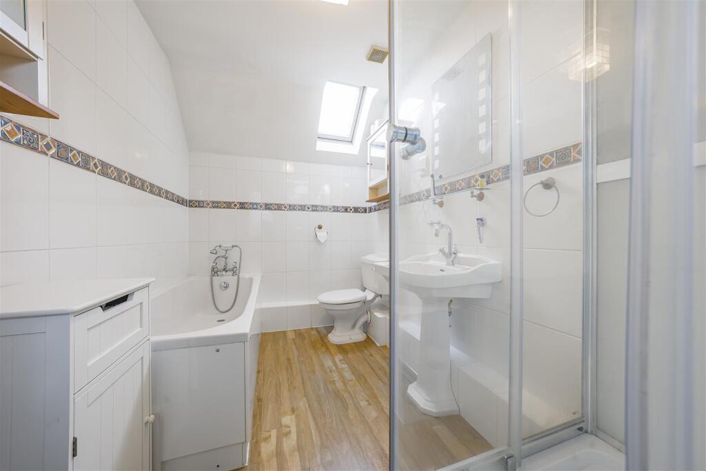 Additional image 10 of Bucknalls Drive, Bricket Wood, St. Albans