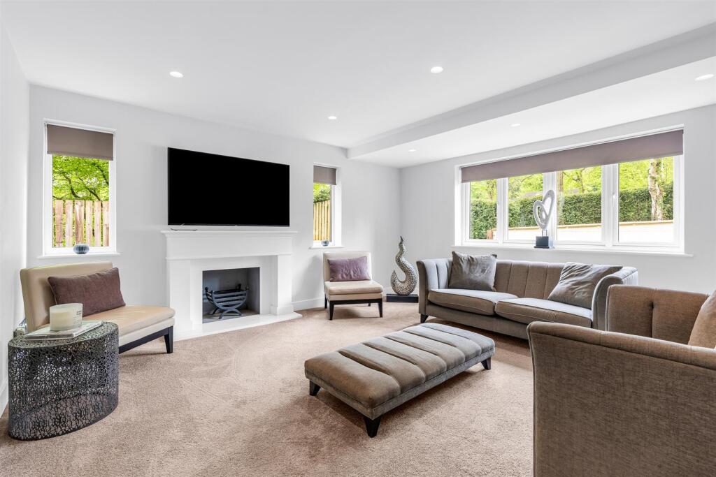 Additional image 43 of Bishops Road, Tewin, Welwyn