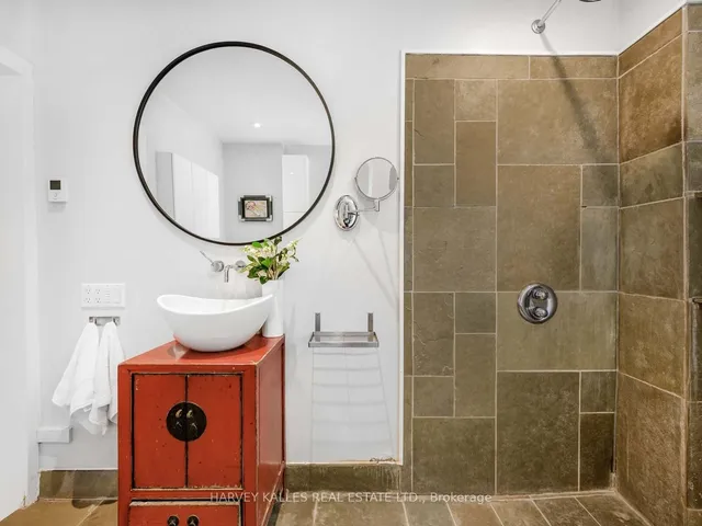 Additional image 21 of 18 Saunders Ave