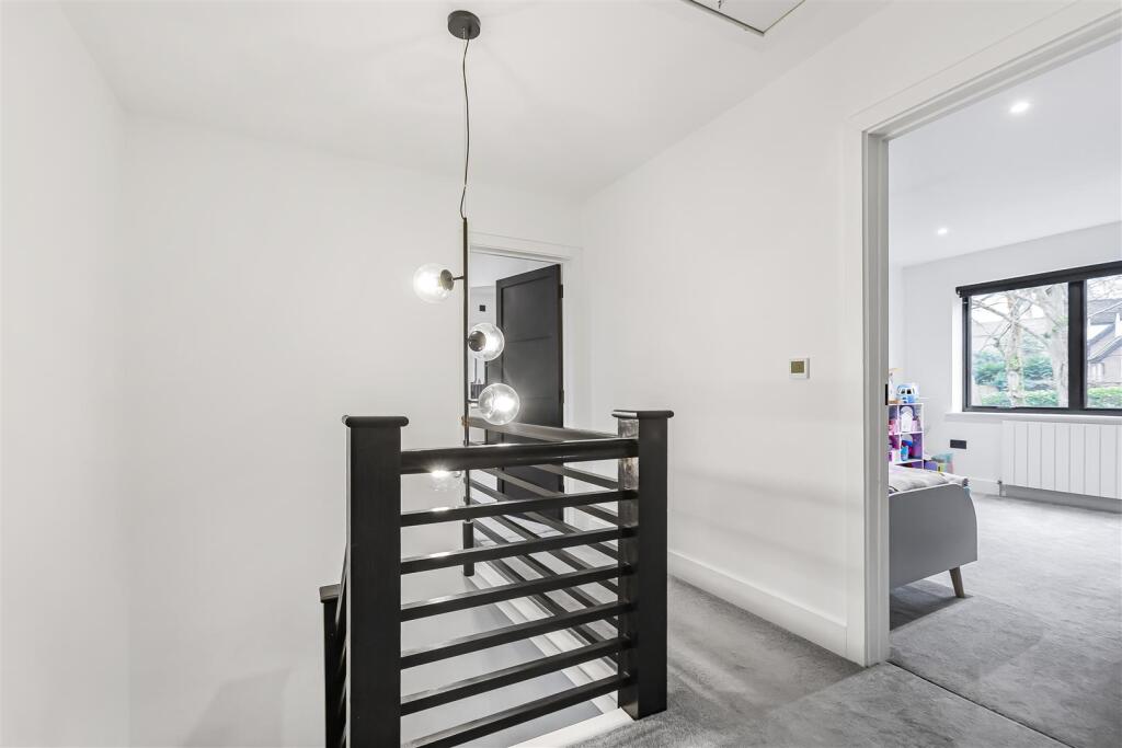 Additional image 20 of Firs Walk, Tewin