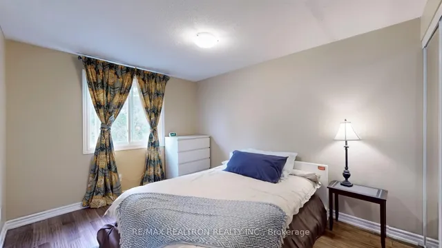 Additional image 32 of 4 Fanshawe Dr