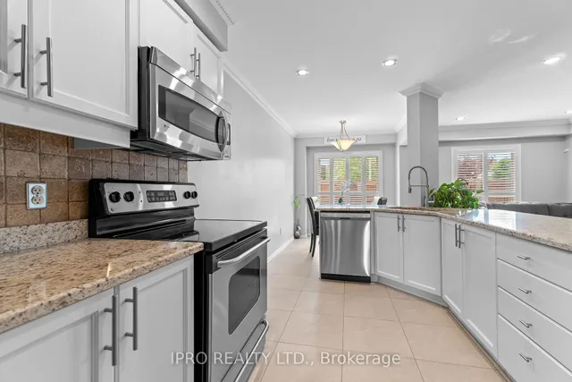 房产图片 5 - 42 Meadow Wood Cres