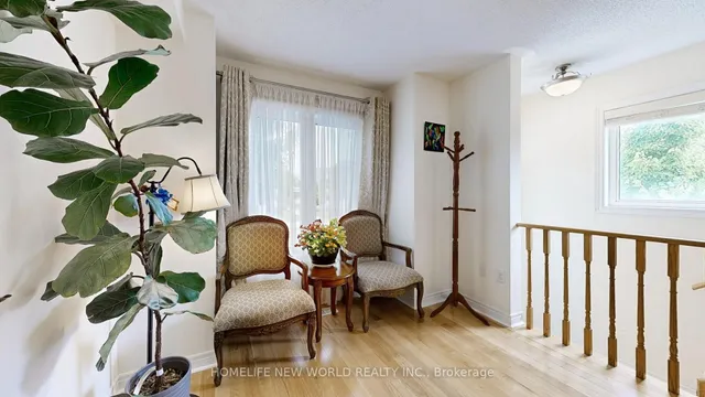 房产图片 4 - 49 Kawneer Terr