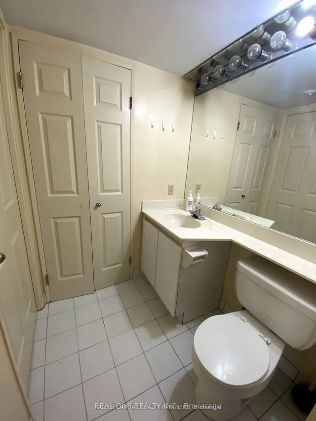 Additional image 34 of 24 Wellesley St Unit 407