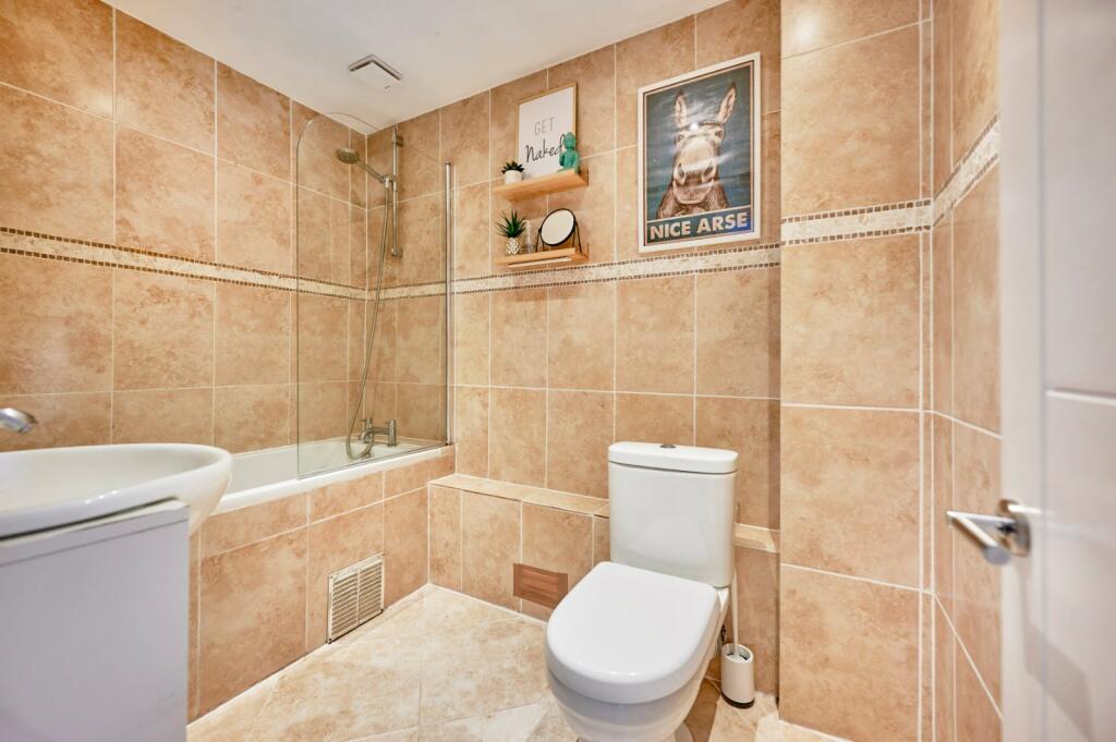 Additional image 11 of Woodlands, Park Street, St. Albans, Hertfordshire, AL2