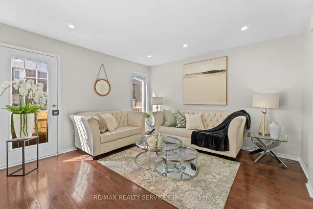 Additional image 20 of 8 Capistro St