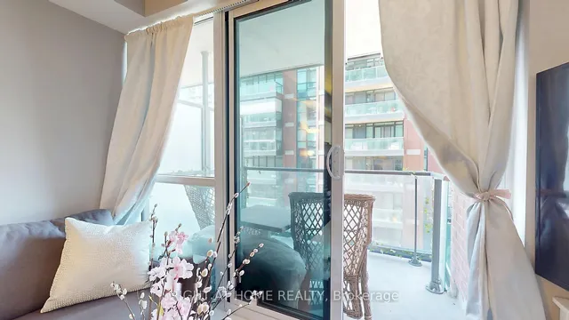 Additional image 32 of 31 Tippett Rd Unit 541