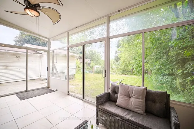 Additional image 28 of 34 Crestview Ave