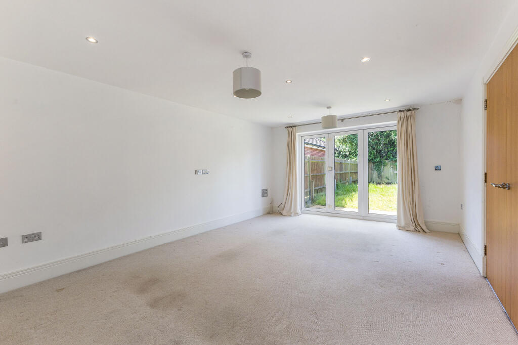 Additional image 9 of Miley Close, Harpenden, AL5