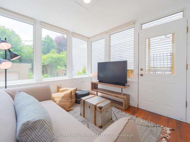 Additional image 22 of 51 Bain Ave