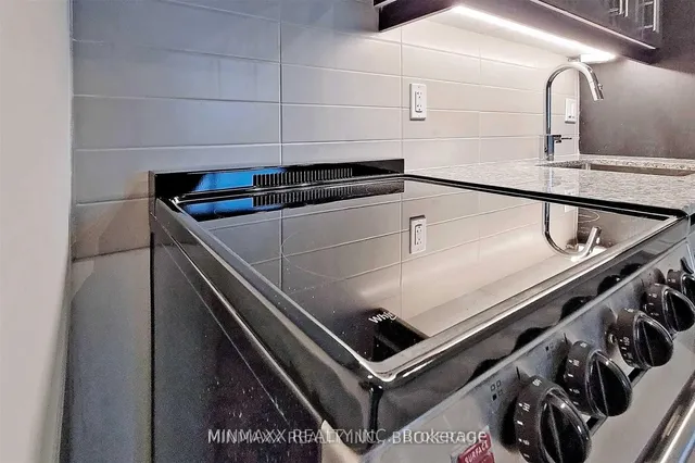 房产图片 29 - 1050 Main St 单元222