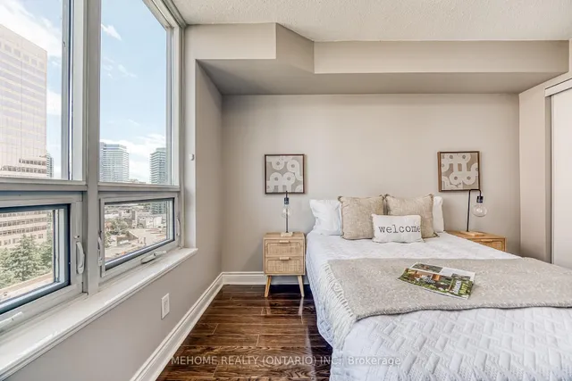 Additional image 22 of 25 Greenview Ave Unit 1025